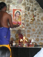 Pilgrimage to Babaji Ashram, Katargama, Sri Lanka-2014 - 3 (zum Vergrößern anklicken)