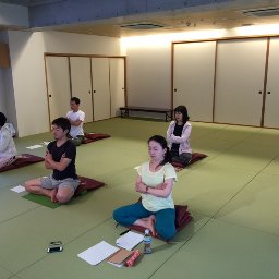 瞑想中